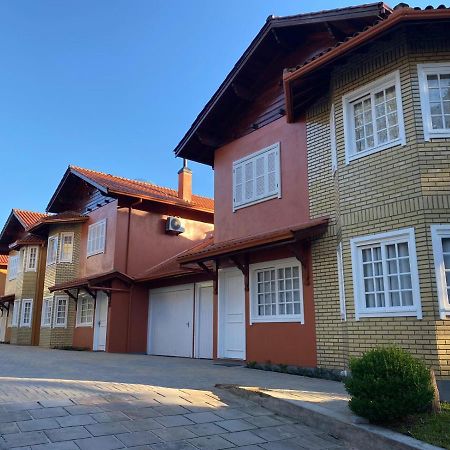Sobrados Muller Lägenhet Gramado Exteriör bild
